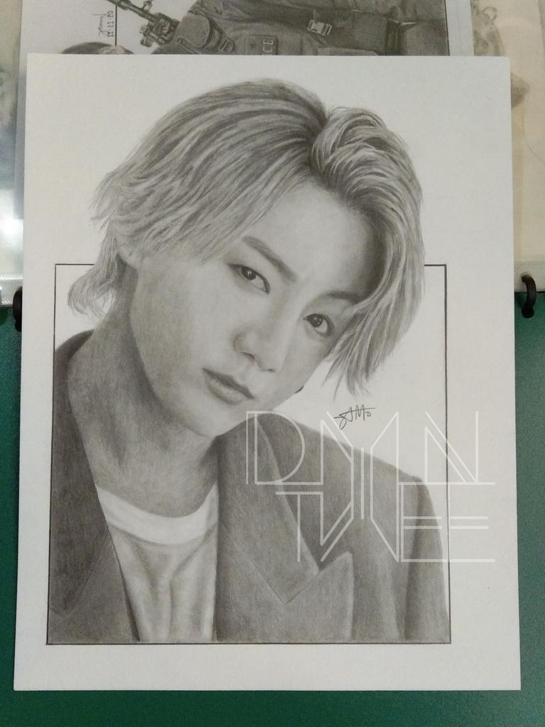 diminietwee's tweet photo. selling some of my fanarts (with freebies) because I'll be leaving the country next month

JUNGKOOK A4 - 700 +sf
SUGA A5 - 400 + sf
RM A5 - 400 + sf
Maknae line(3pcs) - 400 + sf

DM me if you're interested✨

🇵🇭PH only
bts | bts fanart | kpop fanart | fanart | bts drawing https://t.co/X3Cgoagats