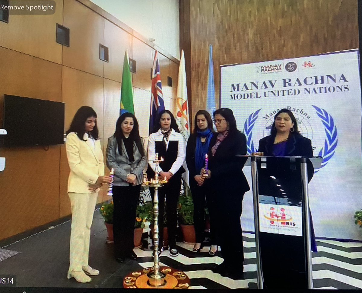 BishowParajuli's tweet photo. Glad to address Model United Nation #MUN event @ #ManavRachna Int. School in Faridabad, NewDelhi. Youth play critical role in finding solutions to global problems & therefore engaging & embracing them in all global & local development issues & challenges is critical . https://t.co/jRxlWTEcuA