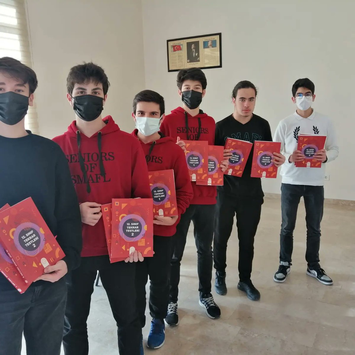 smafl2016's tweet photo. Bakanlığımız tarafından hazırlanan ve gönderilen kaynak kitapların dağıtımını yaptık.
@tcmeb
@meb_ogm https://t.co/v0Vstjm6oU