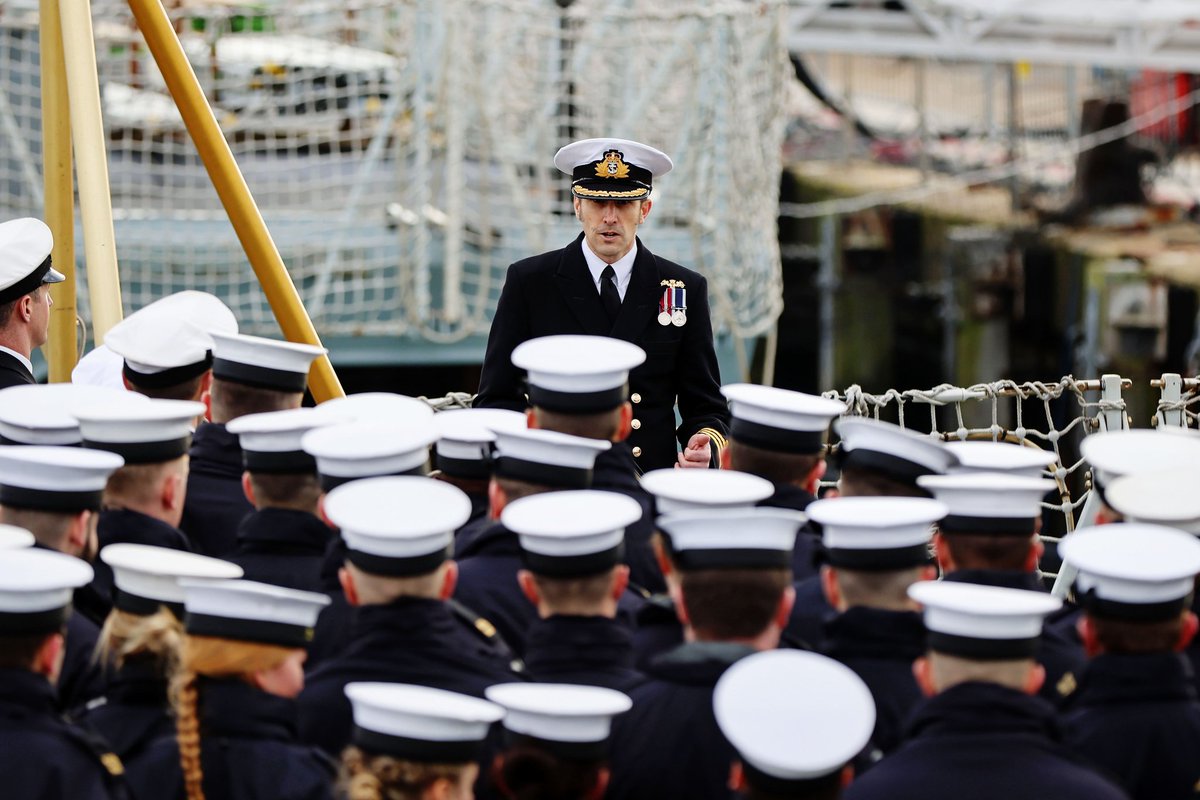 HMS Kent tweet media
