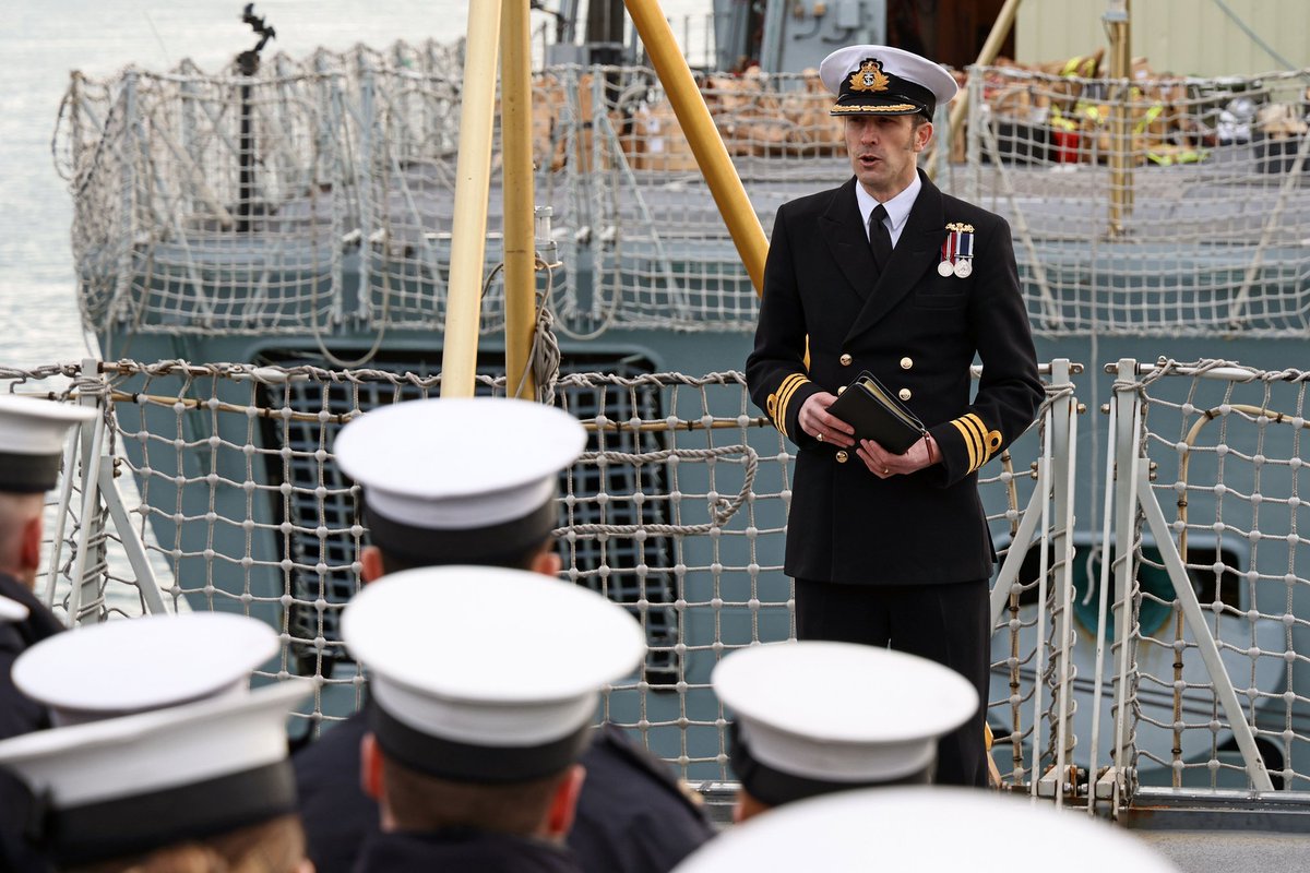 All change at the top for Kent as Cdr Jez Brettell RN assumes Command from Cdr Matt Sykes RN. Cdr Brettell is Kent's 14th Commanding Officer as we head into a busy 2022 remaining as part of the #MaritimeTaskGroup #Invicta