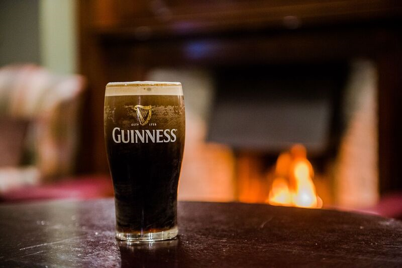 Enjoy a pint by our roaring fire under Churchills watchful eye
<a href="/OriginalIrishHt/">Original Irish Hotels</a> #OriginalIrishThursday #Waystokeepwarmthiswinter