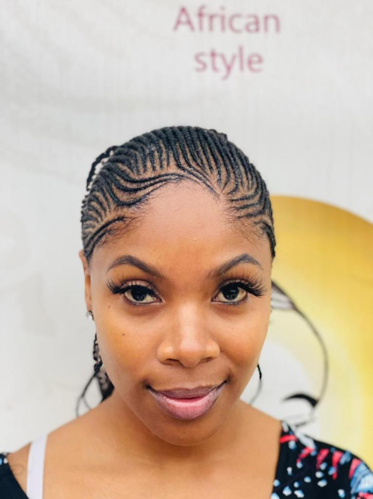 connie_salon's tweet image. Buhle green looking absolutely stunning 

#conniesmagichairsalon
#braids
#conrows 
#tribalconrows
#eastrandhairsalons
#sowetohairsalons 
#GirlTalkZA