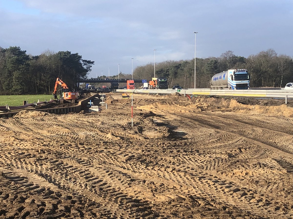 Vandaag ‘t 1e Management Betrokkenheid Bezoek bij <a href="/gebrvkessel/">Gebr. Van Kessel</a> uitgevoerd op  project “Innovatiestrook A58” bij Oirschot. Hier werken Gebr. van Kessel en KWS Eindhoven samen aan een #zero #emmissie project Een project vol innovaties met door enthousiast team #VerrassendVeelzijdig