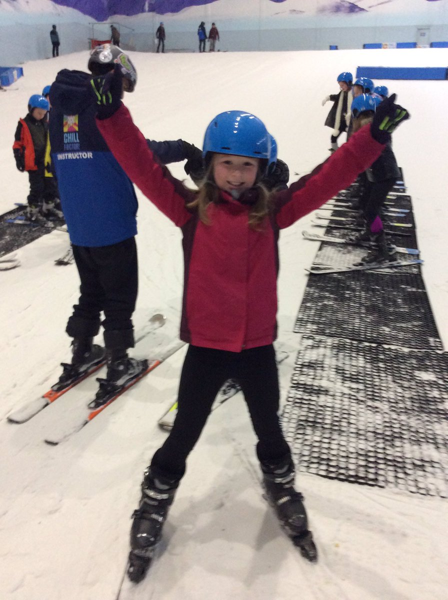 St_Wilfrids_5M's tweet photo. Session 1: skiing lesson ⛷ @LT_Trust https://t.co/nXpCLoLcM0