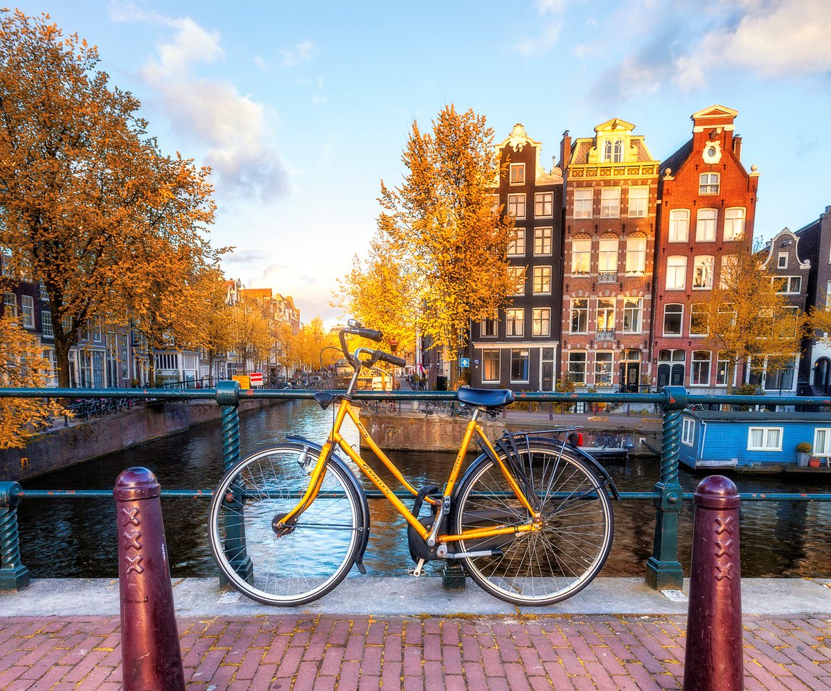 The #Omicron travel restrictions imposed by #Netherlands won't work. The best practice to safely reopen borders is to accept vaccinated passengers without restrictions or additional requirements such as PCR tests and quarantine. <a href="/ministerVWS/">Sophie Hermans</a> <a href="/markharbers/">Mark Harbers</a> <a href="/WBHoekstra/">Wopke Hoekstra</a>