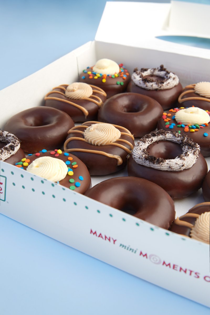 krispykreme's tweet photo. It's okay, we're drooling too 😉🤤 Stop by a shop and grab a box of our Chocolate Glazed minis today! 🍩 https://t.co/1zhuKxCPhy