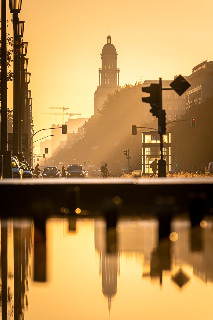 tbuberlin's tweet photo. GM Berlin
#berlin #visit_berlin #frankfurtertor https://t.co/nVvIv3gaxe