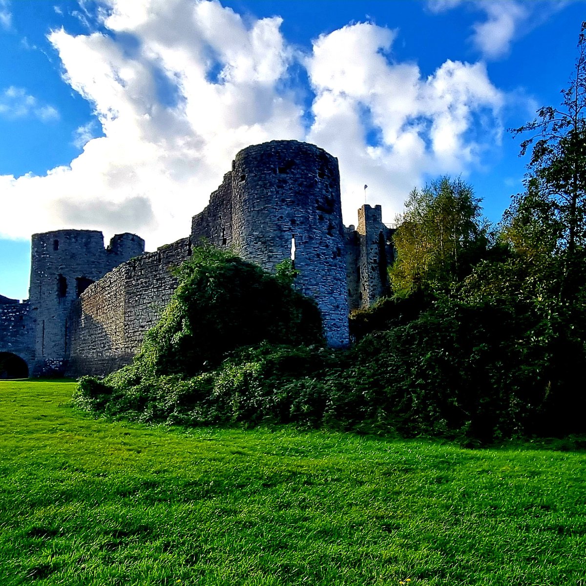 Trim Castle in Co Meath.  The Largest Anglo Norman Castle in Ireland 🇮🇪 and the Location for the movie brave heart starring mel Gibson in 1994. There is still part of the Moat at Trim castle.  In Medieval times the Moat was called the Leper water. I hope you enjoy my photo.