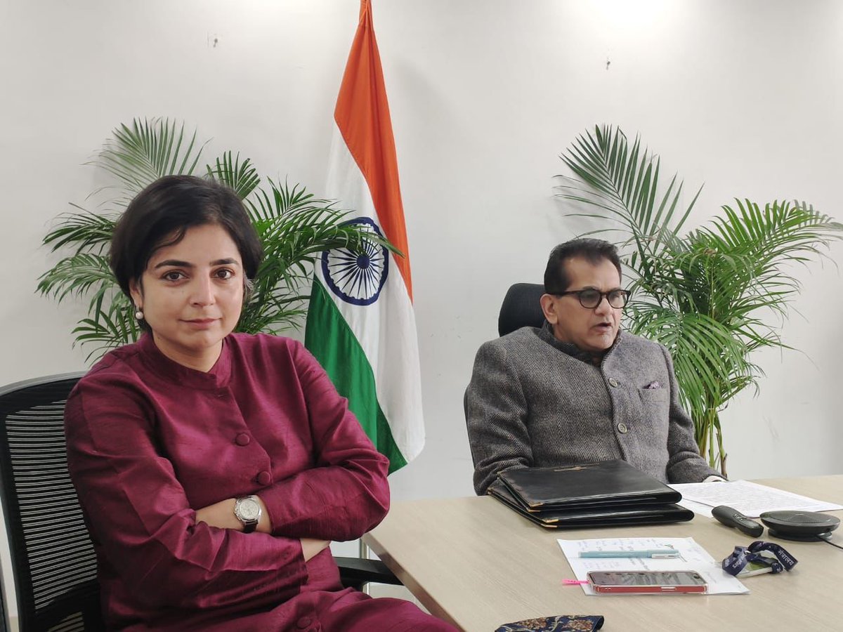 ETAuto's tweet photo. CESL floats tender for 5580 e-buses under Grand Challenge for 5 cities
https://t.co/PqFVsmHI31
@ConvergenceCESL @mahuaacharya @amitabhk87
#ebuses #electricmobility #GrandChallenge #evandfuturemobility https://t.co/epySjwdbJl