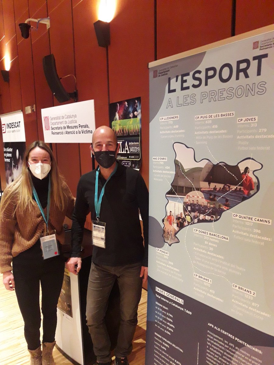 avui participem al congrés @2022Riadis ...amb moltes ganes i molt agraïts a la organització per convidar-nos <a href="/BlanquernaCAFE/">Blanquerna CAFE</a>