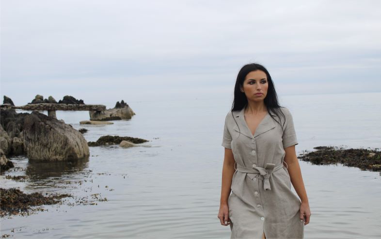 April Rose Murphy - Stand J2 Showcase 2022 RDS Dublin

April Rose creates clothing and homeware designs in genuine handwoven Donegal tweed cloth and linen.

#ShowcaseIreland #TradeOnly #IrishDesign #designireland 

<a href="/DCCIreland/">Design & Crafts Council Ireland</a> <a href="/Entirl/">Enterprise Ireland</a> <a href="/Loc_Enterprise/">LocalEnterprise.ie</a>
 showcaseireland.com/exhibitors/apr…