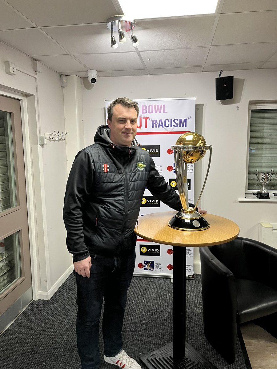 tpc1981's tweet image. Amazing to get to meet the Cricket World Cup yesterday in the very place that I watched the dramatic match unfold back in 2019 - so glad that so many of the members both young and old could also attend thanks to @CricFitSport and @capitalkidscric for organising #bowloutracism