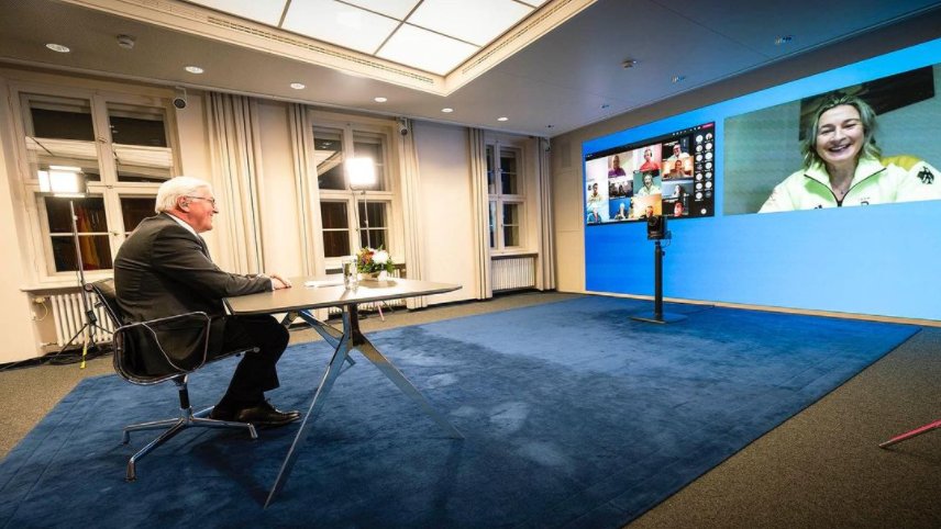 Vielen Dank Herr #Bundespräsident für die Glückwünsche an die Athlet*innen des <a href="/TeamD/">Team Deutschland</a> 🍀

Es war uns eine große Freude, Sie im letzten Team D-Call vor den Olympischen Winterspielen 2022 begrüßen zu dürfen.

bundespraesident.de/SharedDocs/Ber…

📷 Copyright: Bundesregierung / Guido Bergmann