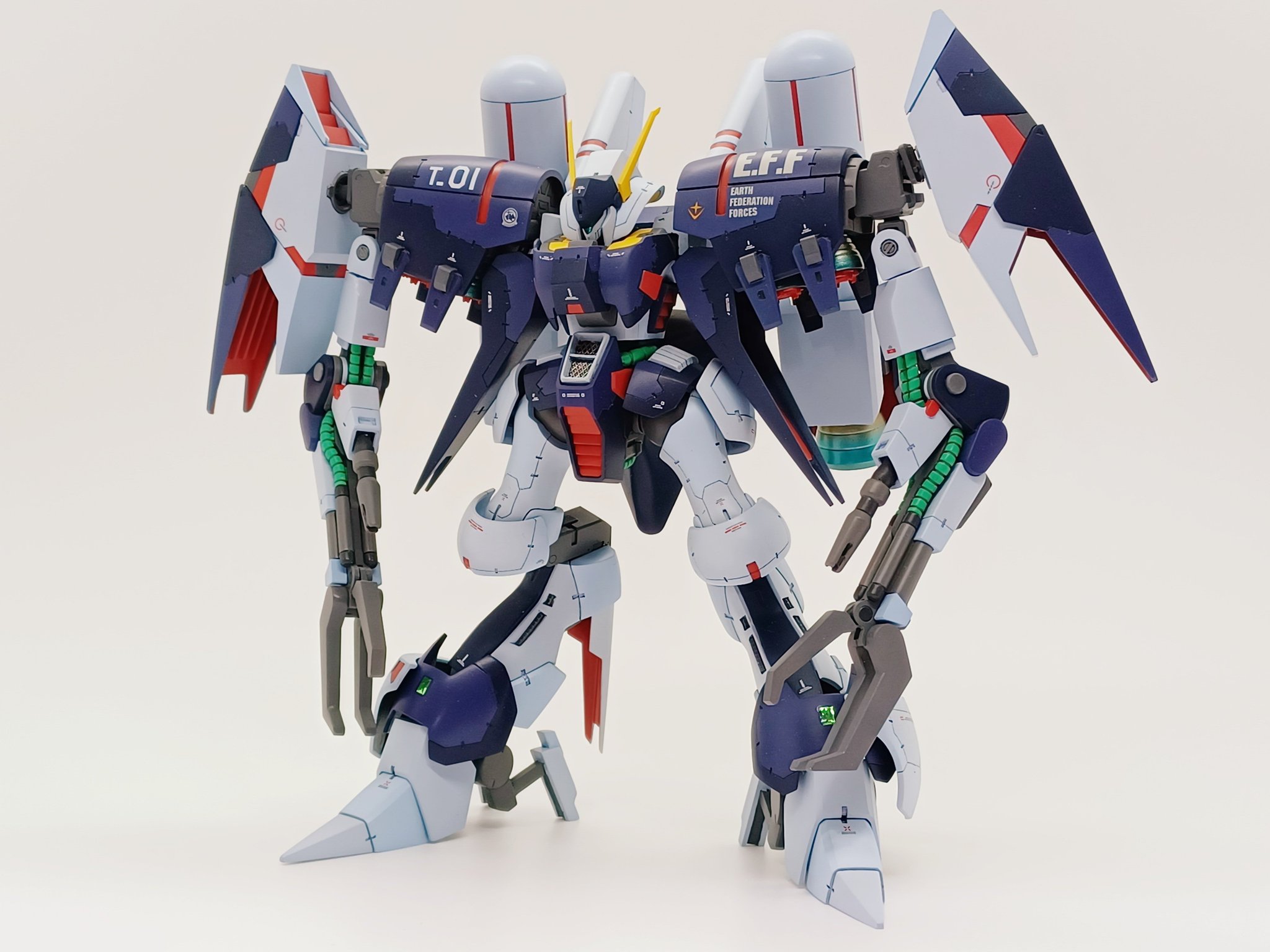 ガンガンカスタム 2006年11月号 No.1 蒼天の蝙蝠 強化型ムーンガンダム 風｜gpo144さんのガンプラ作品｜GUNSTA