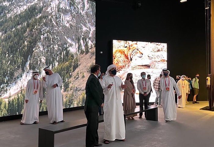 uaeembassyisb's tweet photo. H.H Sheikh Abdullah bin Zayed Al Nayhan, Minister of Foreign Affairs and International Cooperation of UAE visits Pakistan Pavilion at Expo 2020 Dubai, and briefed on great diversity and innovations of the pavilion to introduce Pakistani culture and investment opportunities https://t.co/F3JHzuHfma
