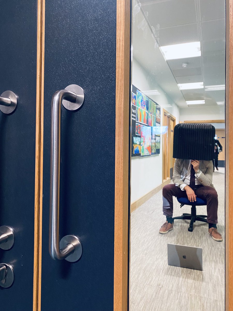 The things we do for our art scholar! Carlota in year 12 is exploring the power of silence. Might have to start all mornings off like this … we’ve never been so quiet! #kewhouseart #alevelart #pushingthelimits #experiencial #whyweteach #zen