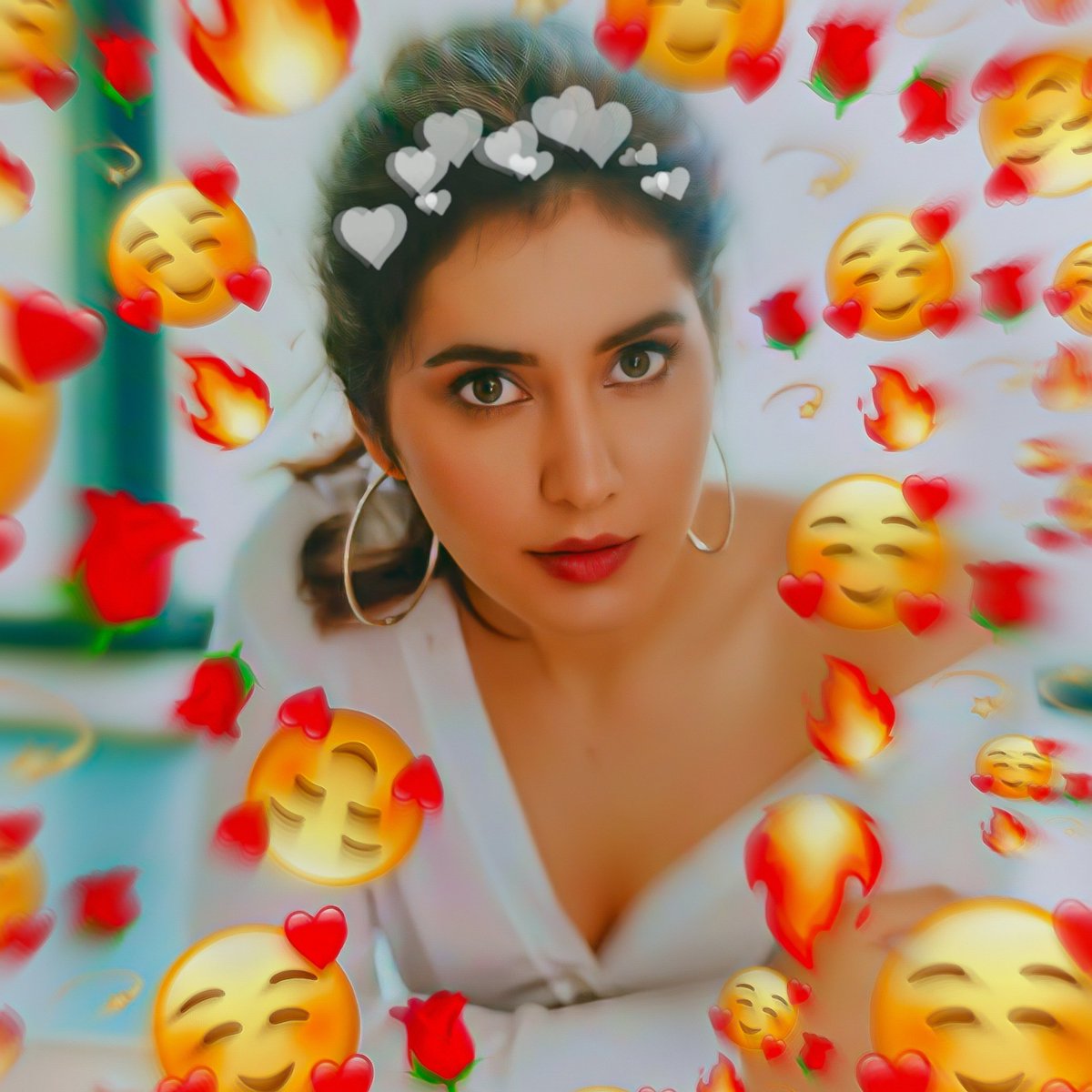 Raashifangirl's tweet photo. New Profile Pic 🥰🌹🔥💫 https://t.co/vZV6kmjXZy