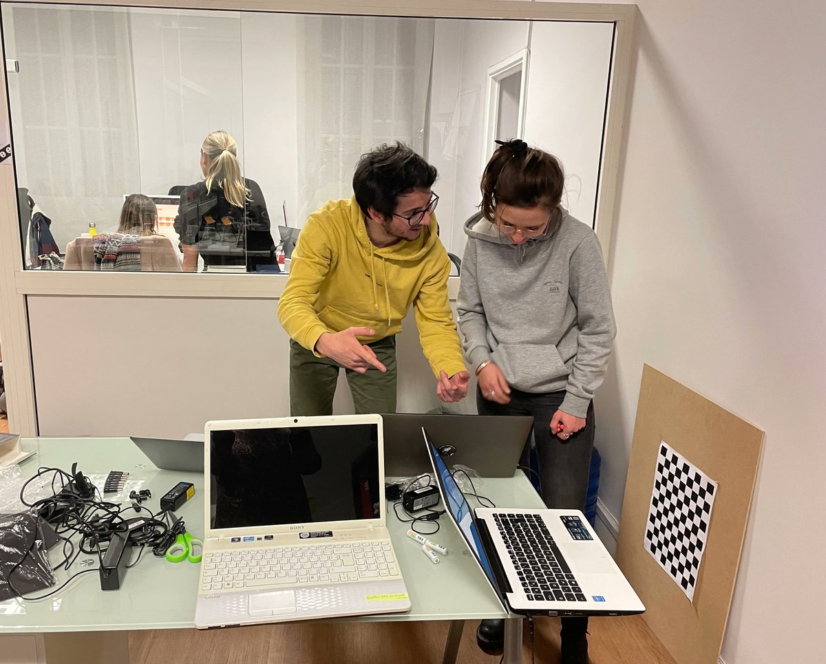 appstud's tweet photo. #Appstud est heureux de contribuer à la lutte contre l’exclusion numérique dans la région #toulousaine et la réduction de l’impact environnemental par une réutilisation solidaire du matériel informatique grâce à #ORDISOL’. 💚
Pour en savoir plus 🔗 : https://t.co/VZh0SWJnop https://t.co/7DoCeKZCjo