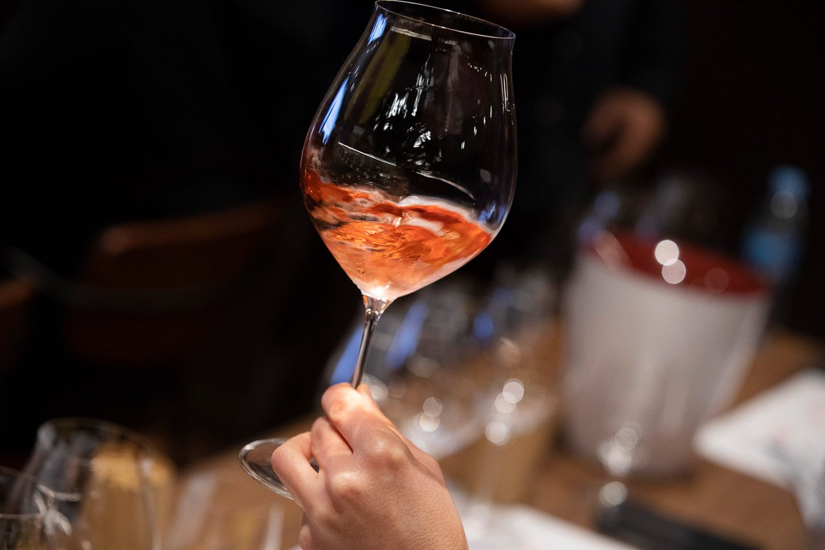 Disfrutar del vino es un arte y nosotros tenemos todas las Riedel para que cates como un artista.

#euroselecciowinetools #clubwito #wito #winetools #winetoolcenter #euroseleccio #riedel #eurocave #coravin 
🔴 Som Euroselecció