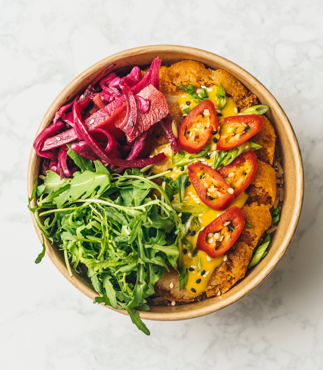 itscleankitchen's tweet photo. Did someone say #DeliverooTastyThursday? And yes, that's all vegan 👀 https://t.co/zPzGno9JS0