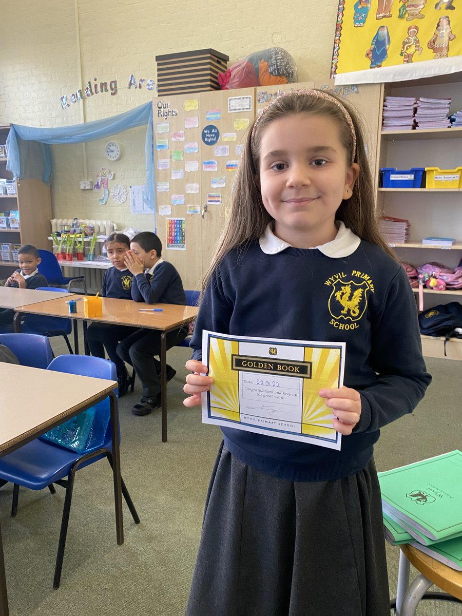 WyvilPrimary's tweet photo. Some of our Golden Book winners this week in the Lower School!💙📚⭐️ #WyvilFamily #TryYourBest #WyvilCoreValues https://t.co/pm6UDSDhHX