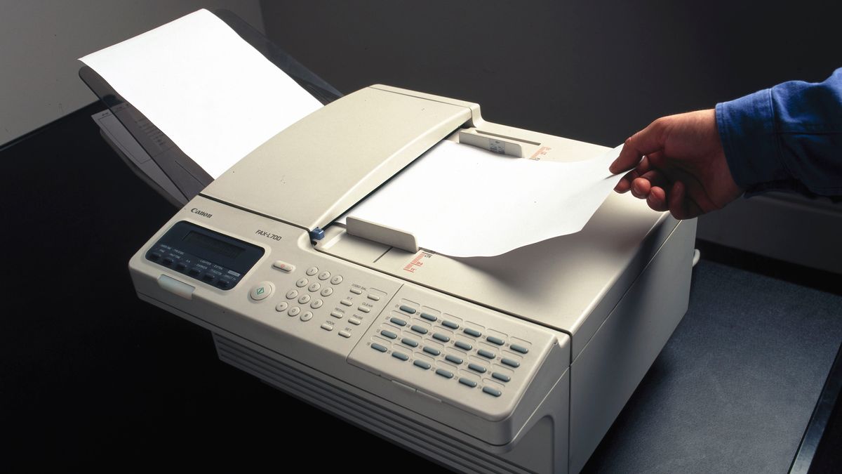 LtdPace's tweet photo. Business Fast Magazine has reported that millions of workers think their company is 'stuck in the past' when it comes to technology, following a recent survey commissioned by @enreach_uk Read more: https://t.co/sxFIJy7pKB #technology #telecoms https://t.co/w2dUYfM0kf