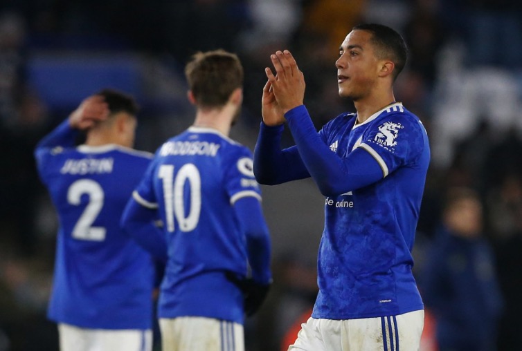 Mirror Football tweet media