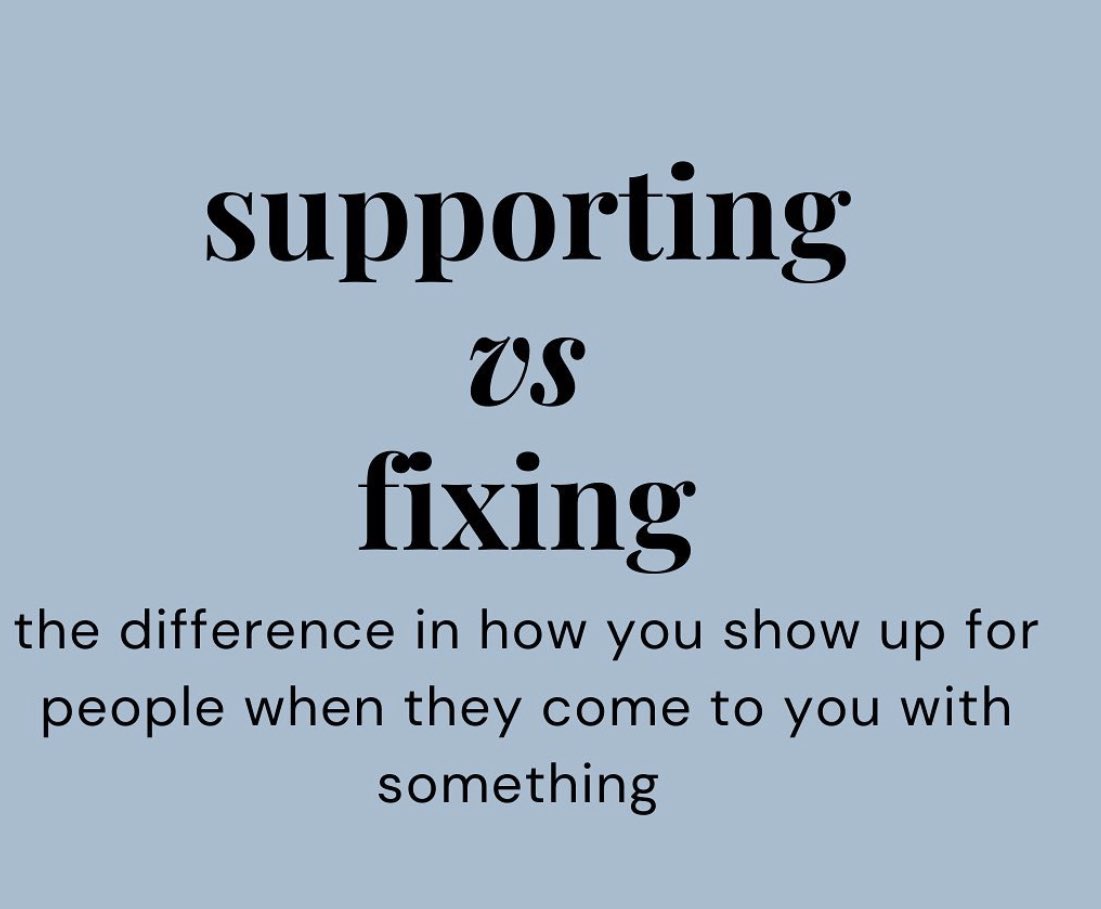Lead2Support's tweet photo. Showing up in support is:
*Understanding that you might not know how to fix things.
*Standing with them in discomfort.
*Being present.
*Asking what they need (listening or problem solving).
How will you support others today? https://t.co/SkFAigNmsg