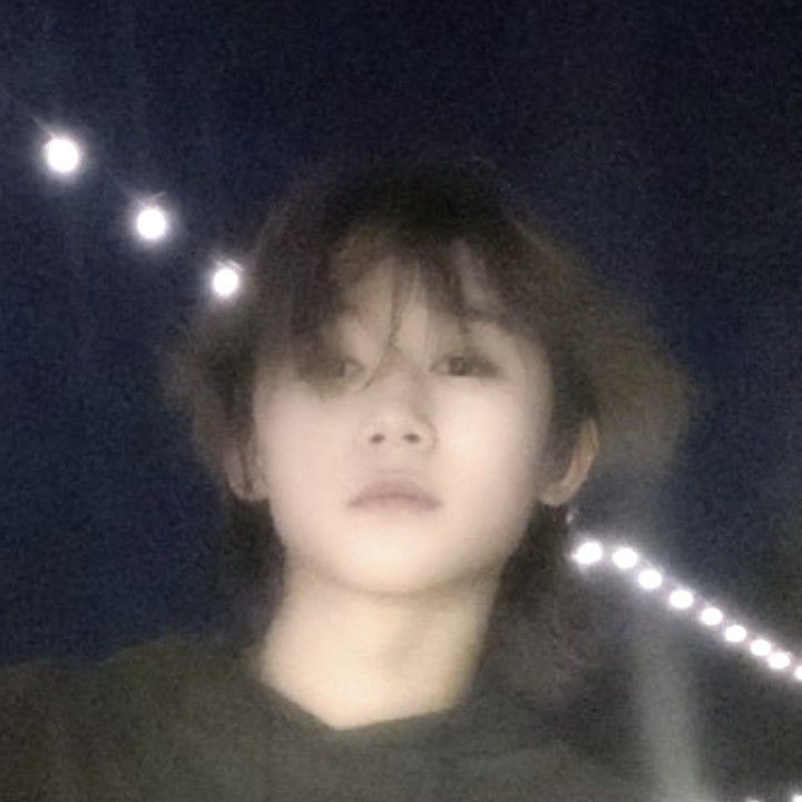 shygb9t's tweet photo. hola hola, aquí el b0t de shuyang¡! 
vengo a recordarte que todo boy story incluido shuyang te ama mucho. si necesitas algo puedes mandarme un dm o simplemente @ ( @rn_shyg ), ten un buen día ‹𝟥 https://t.co/0AwrN3stsv