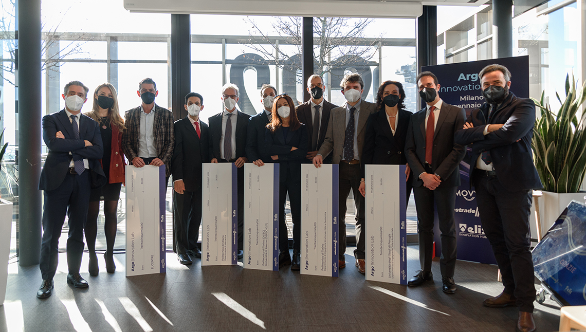 PoliTOnews's tweet photo. Due progetti del #DISEG premiati all’Argo Innovation Lab: il #PoliTo si è distinto nella “call for ideas”promossa da @MyWayASPI e @centroELIS per l'innovazione nel campo della #MobilitàSostenibile e della #sicurezza delle #infrastrutture
➡️https://t.co/H4hubpc4fe
#PoliFlash https://t.co/etP4oEbz5z