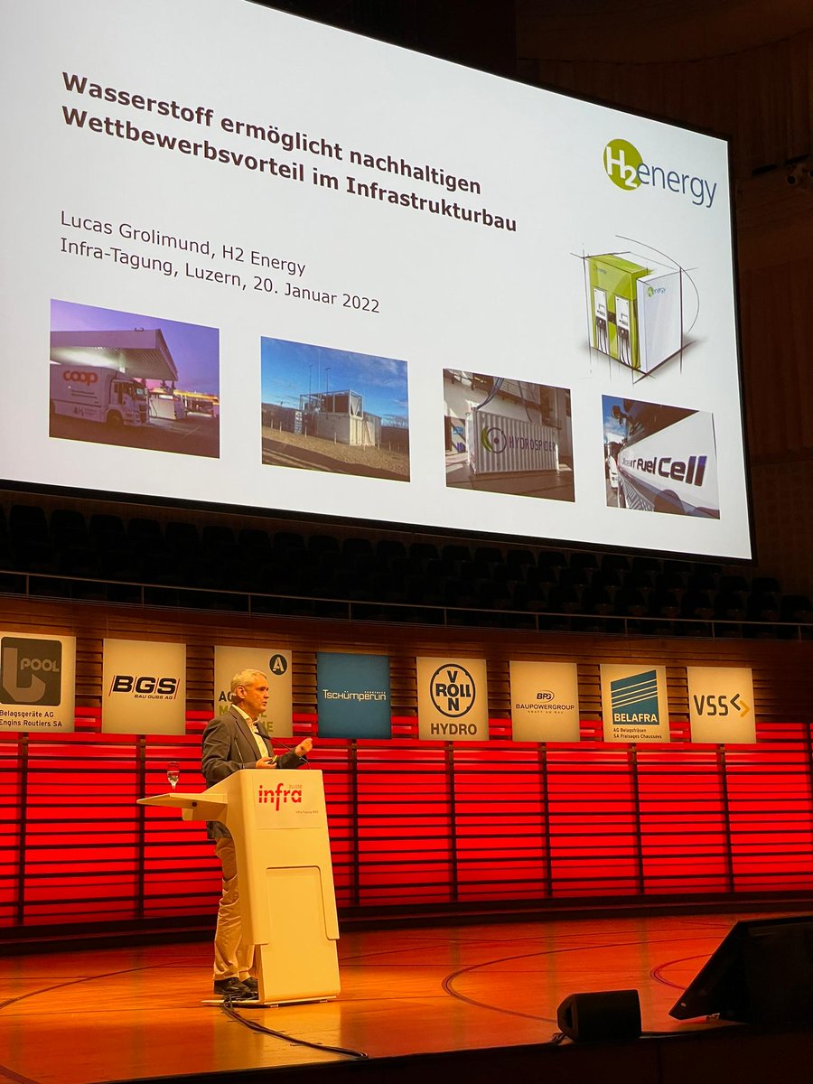 Lucas Grolimund von <a href="/H2EnergyAG1/">H2Energy</a> zeigt auf, welche Rolle die #Wasserstofftechnologie spielt, damit der ökologische und politische Druck zum Vorteil der #Infrastrukturbauer genutzt werden kann. Er schlägt Wasserstoff-betriebene Schnelllader als Massnahme vor.