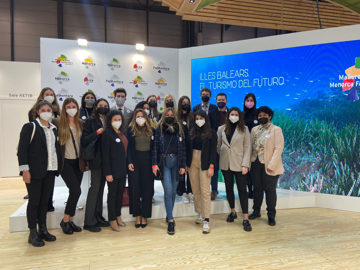 <a href="/Directbeds1/">Directbeds</a> y @somturisme en <a href="/fitur_madrid/">FITUR</a>
El FUTURO se escribe con "F" de FORMACIÓ 🏅🏅🏅
<a href="/UIBuniversitat/">Universitat de les Illes Balears - UIB</a> 
🔝🔝🔝