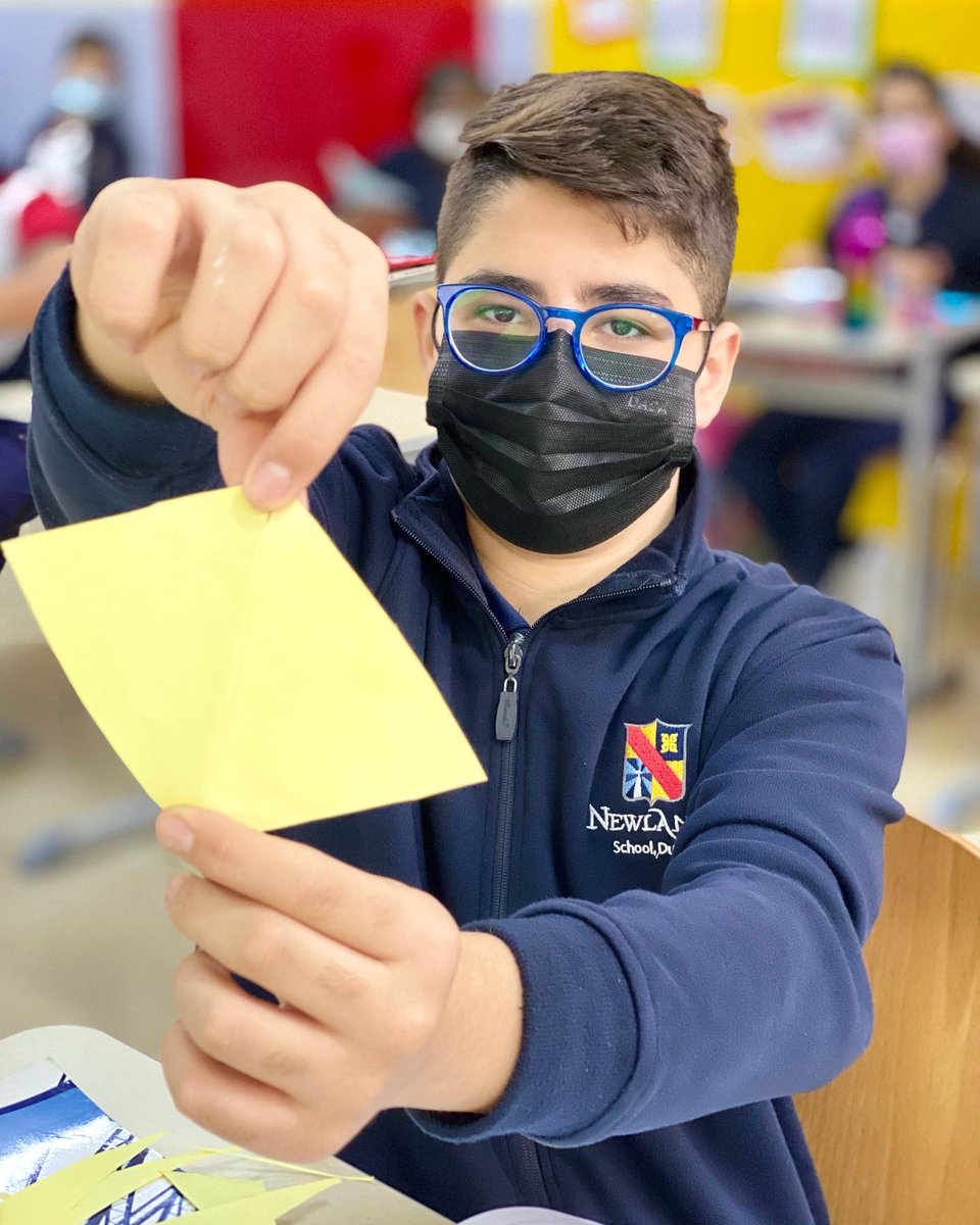 newlands_dubai's tweet photo. Year 8 students learning about congruence and similarity of shapes by modeling, using equilateral and isosceles triangles.
.
.
.
#NewlandsSchoolDubai
#WhereLearningNeverStops https://t.co/ZhIgKqqz2r