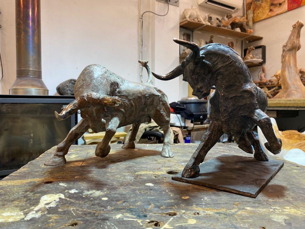 DirixSculptures's tweet photo. Twee bronzen stieren #josdirxsculptures https://t.co/z6R3kUjt9J https://t.co/oSxLlm46Ks