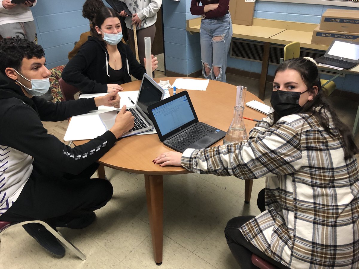 Ethan Roe tweet media