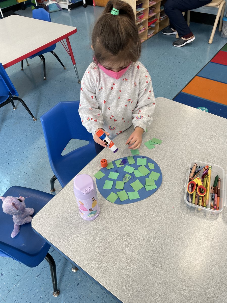 God calls us to be good stewards of the Earth! Our Prek3 year olds know exactly what they can do to help take care of our Earth ❤ #stpatspride #catholiceducation <a href="/ArchNY_Schools/">NY Catholic Schools</a> <a href="/NY_Arch/">Archdiocese of New York</a>