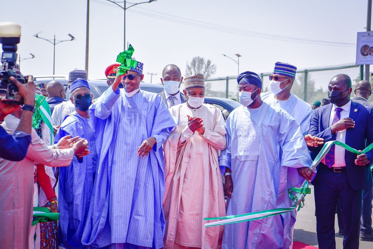 PMB to Mallam: “You have committed yourself to changing Kaduna and you have been successful. I cannot find my way around anymore.” - PMB #PMBinKaduna #KadunaUrbanRenewal