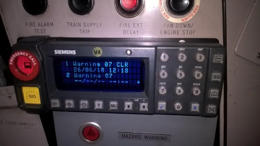 We’ve just signed off our 20th letter of authorisation for GSM-R V4.0 train and locomotive cab installations.

▶️orr.gov.uk/guidance-compl…

This has allowed Network Rail to commission more than 8,800 interference-resistant upgrades to GSM-R radios.

That’s 97% of trains and locos.