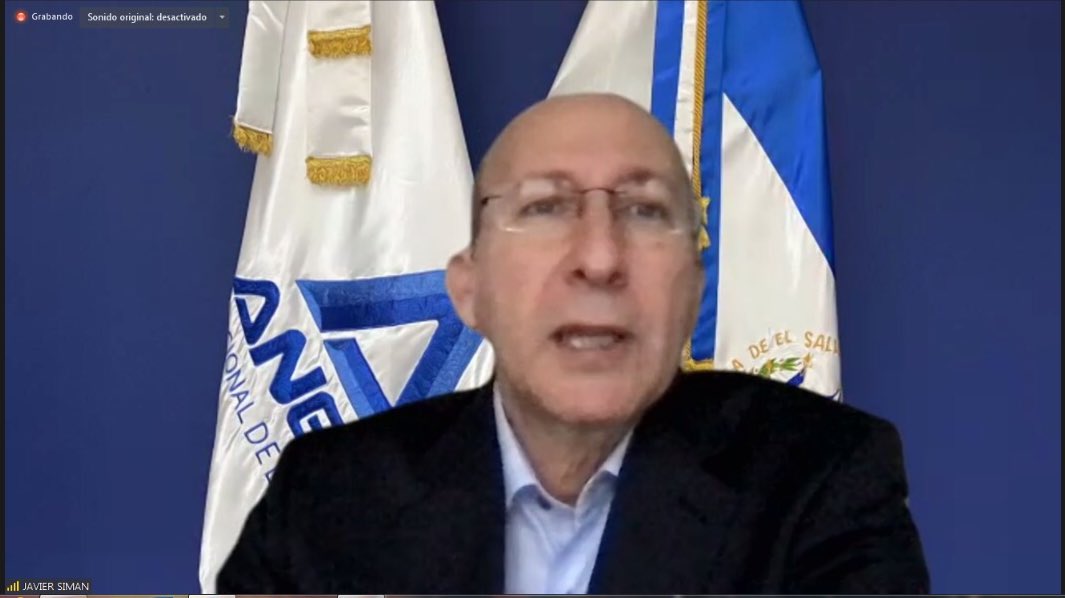radioyskl's tweet photo. Según el presidente la @ANEPElSalvador @JaviSiman en el portal web https://t.co/pISumSYPrD los trabajadores y empresas podrán encontrar guías informativas, modelos de gestión de seguridad y salud laboral, respuesta de riesgo biológico por COVID-19 entre otros. https://t.co/Yh3qx9QOik