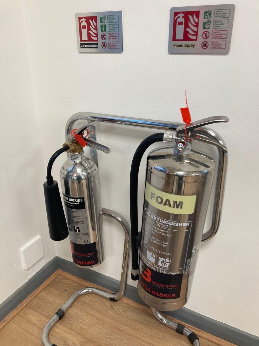 BridgesFire's tweet image. Bridges Fire &amp;amp; Security offer a total fire extinguisher, supply, installation, and maintenance solution at a competitive price. Fully compliant with BS:5306.

 For more information call us or email on:

📱01733 645645. 
📧 info@bridgesfire.com