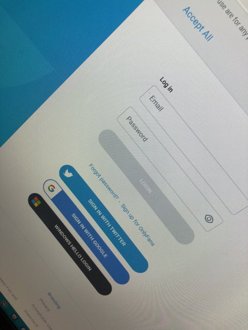 Tempting... https://t.co/SDKJBtxKzE