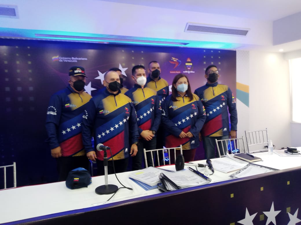 Los #JuegosNacionales2022  tendrán inicio el 31 de enero hasta el 12 de febrero, se disputarán en 3 sedes (Distrito Capital, La Guaira y Miranda) y en 4 subsedes (Yaracuy, Carabobo, Lara y Guárico).

<a href="/NicolasMaduro/">Nicolás Maduro</a> 
<a href="/MervinMaldonad0/">Mervin Maldonado</a>
<a href="/gestionperfecta/">Carmen Meléndez</a> 
<a href="/CeballosIchaso1/">@FuerzaDinamica Remigio Ceballos Ichaso</a>