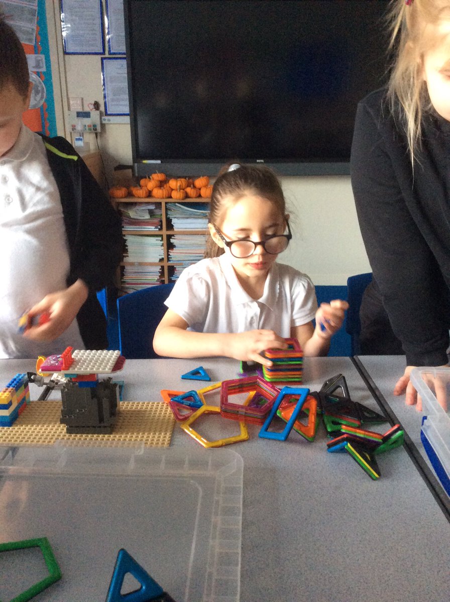 Mr Rowlatt tweet media