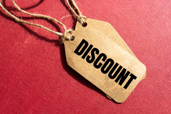 A MathLinks Activity for You -  With gratitude to our friend Dan Meyer, this exploration begins with one of Dan’s Three-Act Math Tasks about the wise use of coupons to maximize savings, and then our worksheet pushes the task farther. mailchi.mp/mathandteachin…