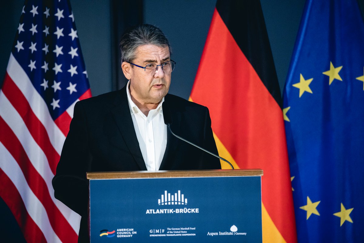Atlantik-Brücke (@atlantikbruecke) on Twitter photo The address by <a href="/SecBlinken/">Secretary Antony Blinken</a> in Berlin today highlighted how important it is that the transatlantic partners stand united. Secretary Blinken was welcomed by <a href="/atlantikbruecke/">Atlantik-Brücke</a> Chairman <a href="/sigmargabriel/">Sigmar Gabriel</a>. Thank you to our partners <a href="/gmfus/">German Marshall Fund</a>, <a href="/ACG_USA/">American Council on Germany</a> and <a href="/AspenGermany/">Aspen Germany</a>. The address by <a href="/SecBlinken/">Secretary Antony Blinken</a> in Berlin today highlighted how important it is that the transatlantic partners stand united. Secretary Blinken was welcomed by <a href="/atlantikbruecke/">Atlantik-Brücke</a> Chairman <a href="/sigmargabriel/">Sigmar Gabriel</a>. Thank you to our partners <a href="/gmfus/">German Marshall Fund</a>, <a href="/ACG_USA/">American Council on Germany</a> and <a href="/AspenGermany/">Aspen Germany</a>.