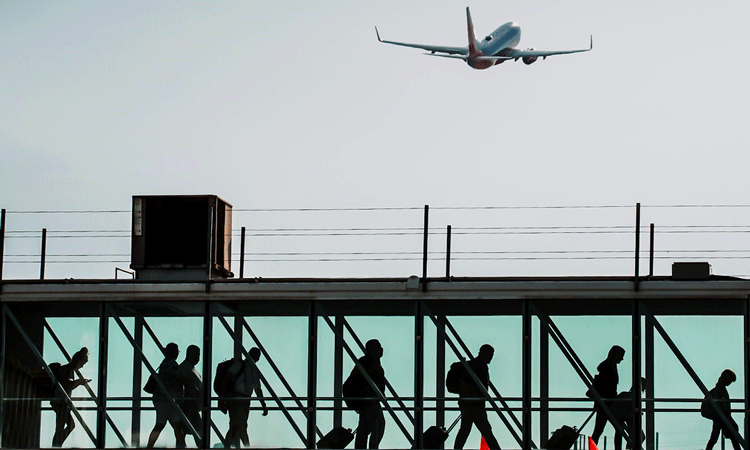 RebuildSoCal's tweet photo. Ontario International Airport (@flyONT) is recognized again as the fastest-growing airport in the U.S. for the fourth consecutive year, with passenger volumes reaching pre-COVID-19 pandemic levels. #RebuildSoCal #infrastructure
https://t.co/Q5iQ5k2Szw https://t.co/RprEZYpq42