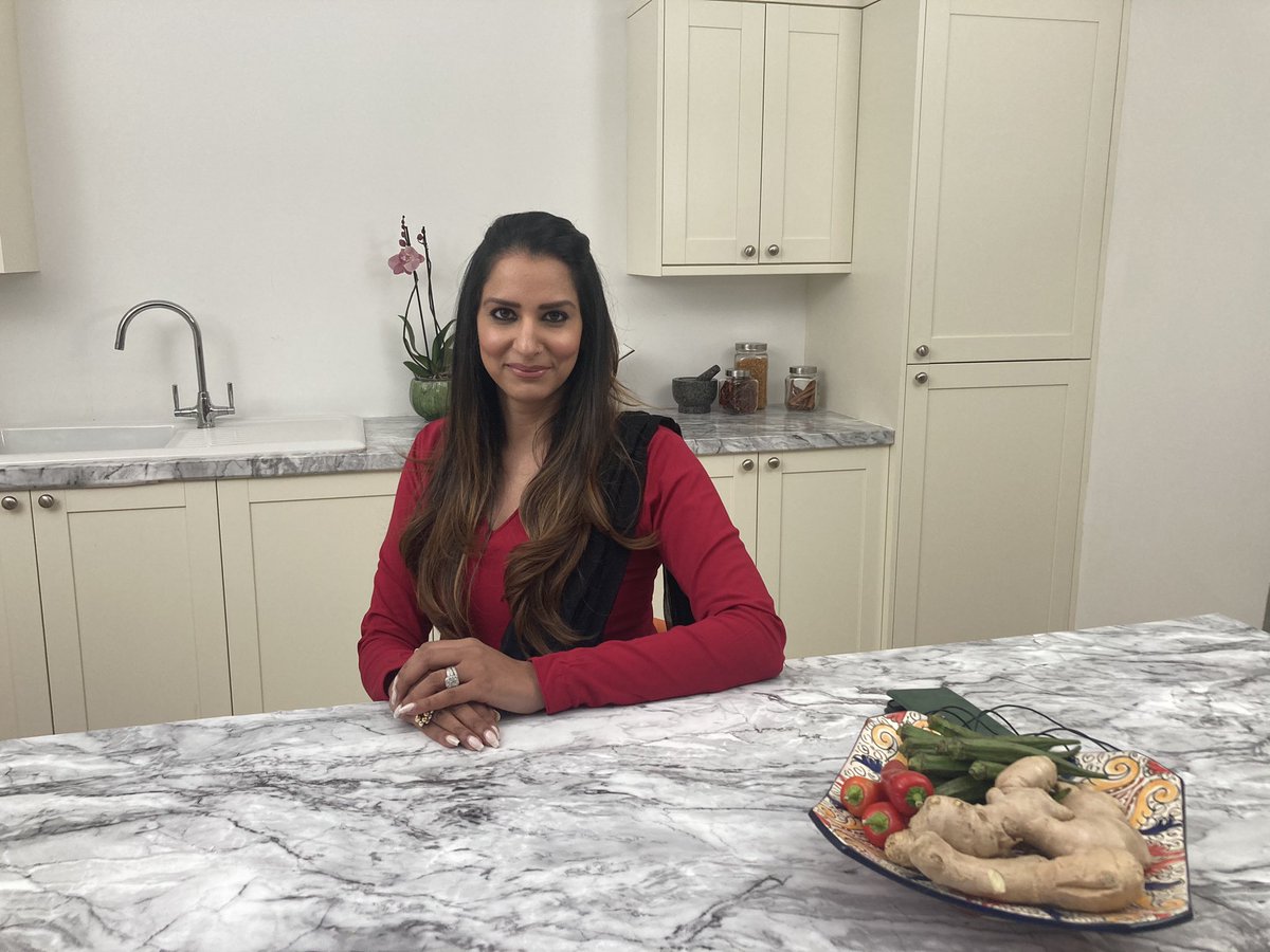 Charlotte Summers tweet media