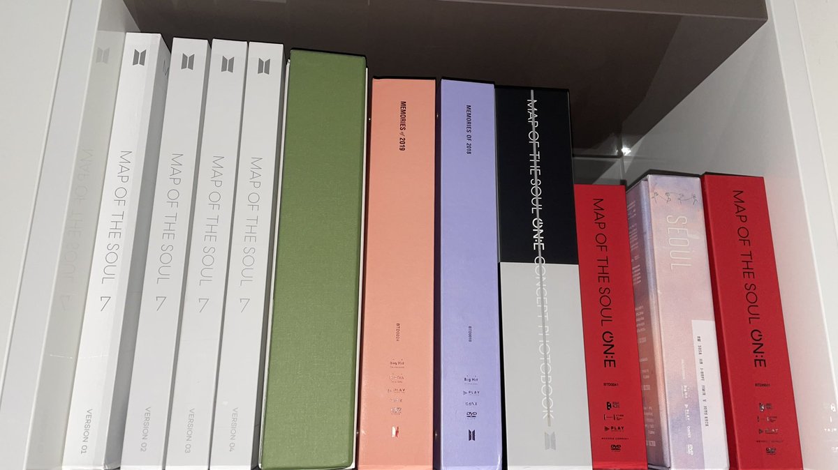 twt_Oink_oink's tweet photo. #아미트친소
휴덕 했다가 돌아왔는데 디비디 포카 다 잃어버림 찾으면 너 꼭꼭꼭 주께 앑만 잡❤️ https://t.co/rUo5hkvDFX