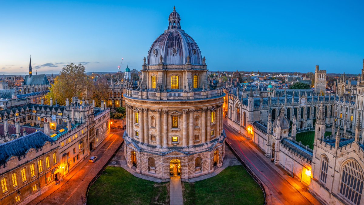 Want to join us in the Department of Biochemistry at Oxford? We are currently recruiting an Associate Professor! Come be part of a thriving community of folks interested in Chromosome and RNA biology. Link to job advert below. Please retweet!
my.corehr.com/pls/uoxrecruit…